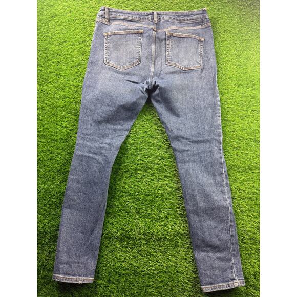 ASOS DESIGN Slim Distressed Jeans Men Sz W36 L32 Mid Wash Ripped Knee Blue Denim - Picture 2 of 10